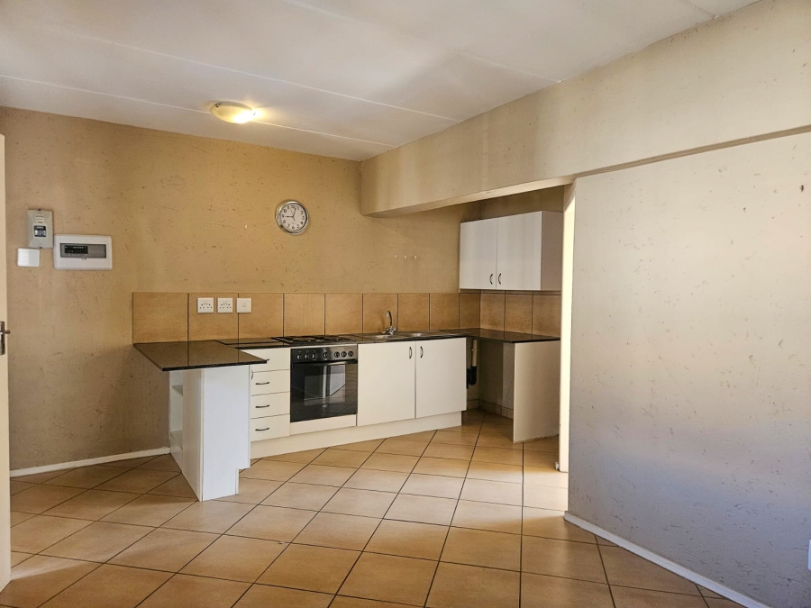 1 Bedroom Property for Sale in Van Der Hoff Park North West